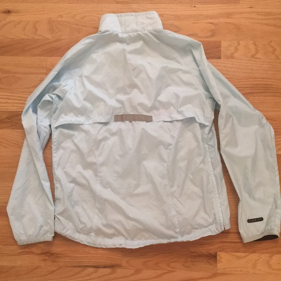 Vintage Nike half zip pullover wind shell. M light blue. Zip kangaroo pocket. - Picture 6 of 7